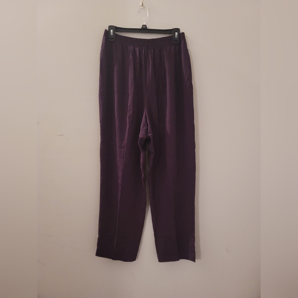 Briggs petite size large purple pants